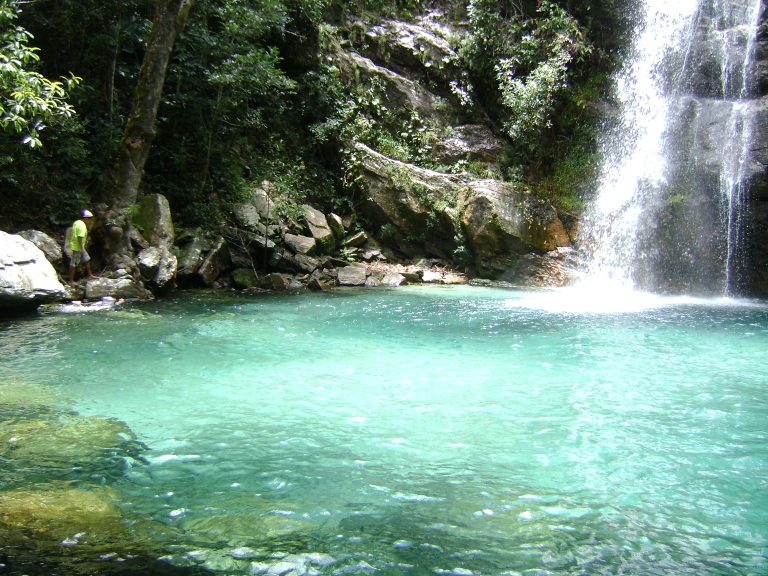 Cachoeira Santa Bárbara - Cavalcante GO